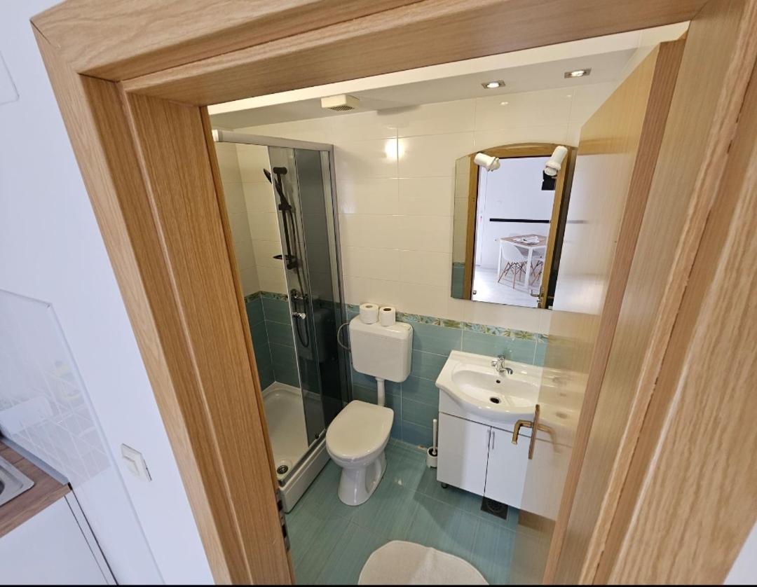 Apartmani Alma Podgora Luaran gambar