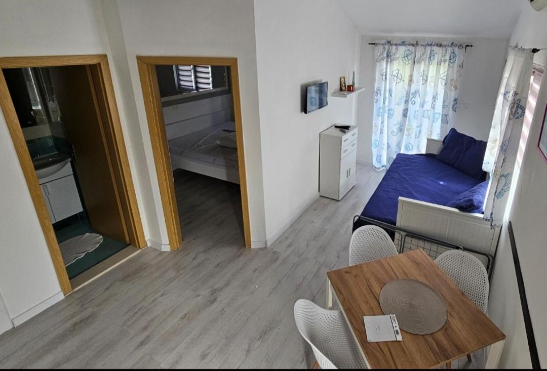 Apartmani Alma Podgora Luaran gambar