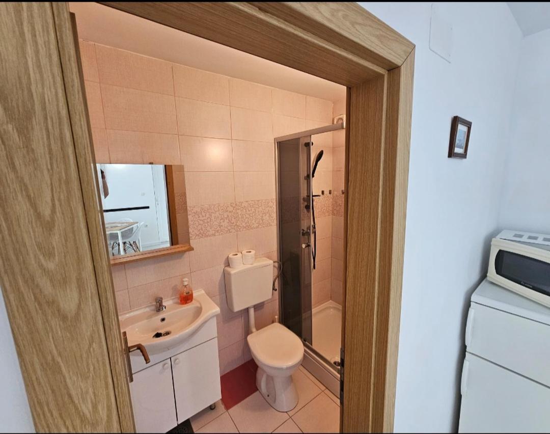 Apartmani Alma Podgora Luaran gambar